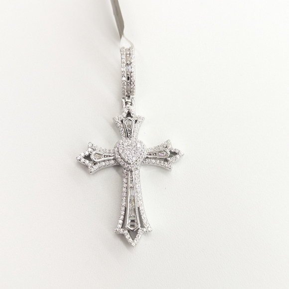 925 Sterling Silver Moissanite Diamond Cross Pendant